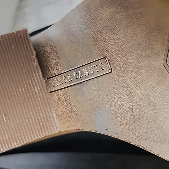 Vince Camuto Ginsel ankle Boots - Picture 9 of 16